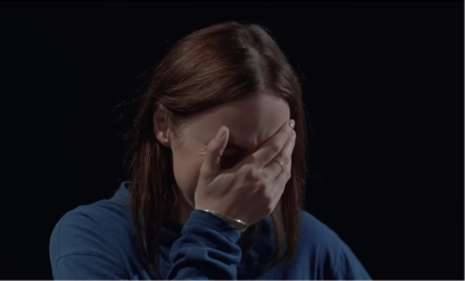 Telefon koji joj je uništio brak: Istina o suprugu otkrivena nakon deset godina zajedničkog života