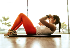 Pet vježbi topi stomak i definiše struk: Za 10 minuta dnevno sređuju ravnotežu i držanje