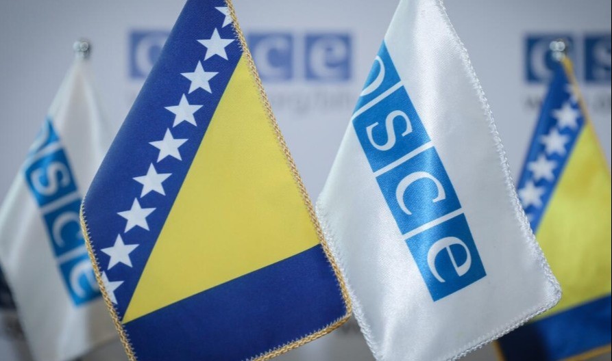 Misije OEBS i UN pozvali nadležne da reaguju na Thompsonov koncert