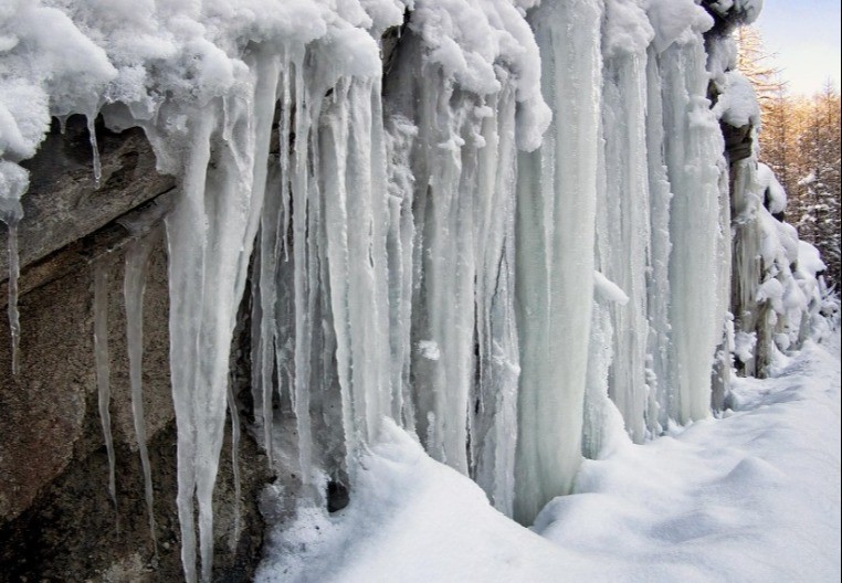 Rumunija: Otkrivena bakterija u ledu stara 5.000 godina, otporna na 10 antibiotika