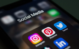 Hoće li i Njemačka uvesti zabranu korištenja društvenih mreža maloljetnicima? Oglasio se Merc