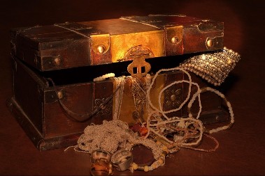 Četverogodišnjak pronašao blago "vrijedno 4 miliona dolara" igrajući se s tatinim detektorom metala