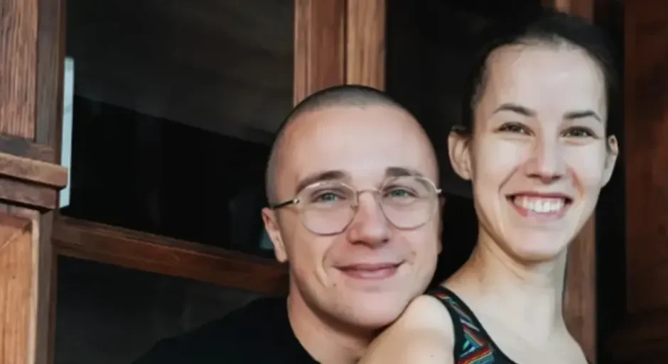 Djevojka sa krilima čeka drugo dijete: "Nove boje stižu u život" (FOTO)