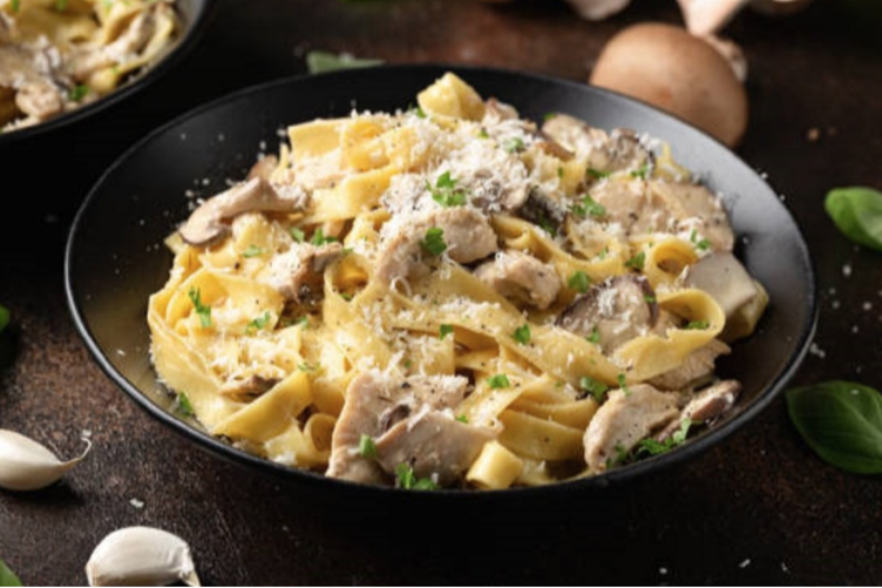 Prijedlog za ručak: Kremasta tjestenina s gljivama i miso pastom