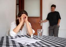 Drama u srpskom selu: Obećali im Albanku za brak, uzeli novac i nestali bez traga