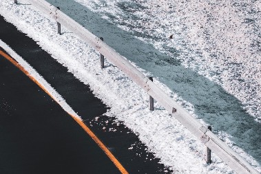 Zima ponovo pokazuje zube: Klizavi putevi, odroni i obustave širom Srpske