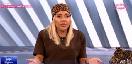 Šok u studiju: Jovana Jeremić poljubila lava usred emisije (FOTO)