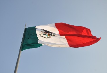 Važno upozorenje državljanima Srbije: Izbjegavajte okupljanja i pratite zvanična saopštenja