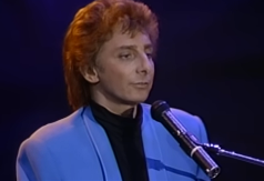 Pjevač odgađa sve nastupe zbog teške bolesti: "Prošao sam kroz pakao"