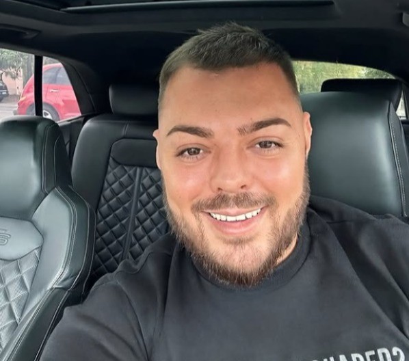 Hospitalizovan pjevač Sloba Vasić