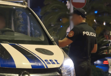 Opkoljena zgrada brata Mila Đukanovića