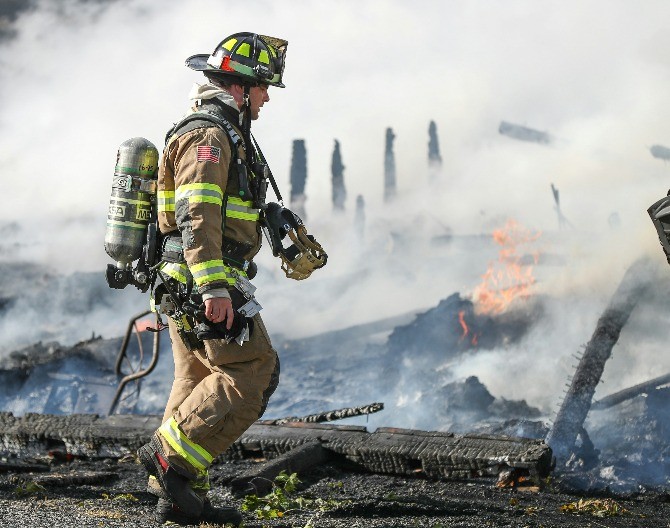 Gori fabrika "Alizino": Ima povrijeđenih