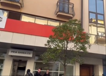 Pretres zgrade Aca Đukanovića trajao duže od pet sati 