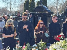 Otkriveno zašto Lepa Brena nije došla na godišnji pomen Saši Popoviću 
