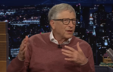 Gejts: Bilo je glupo družiti se sa Epstajnom, žalim zbog toga