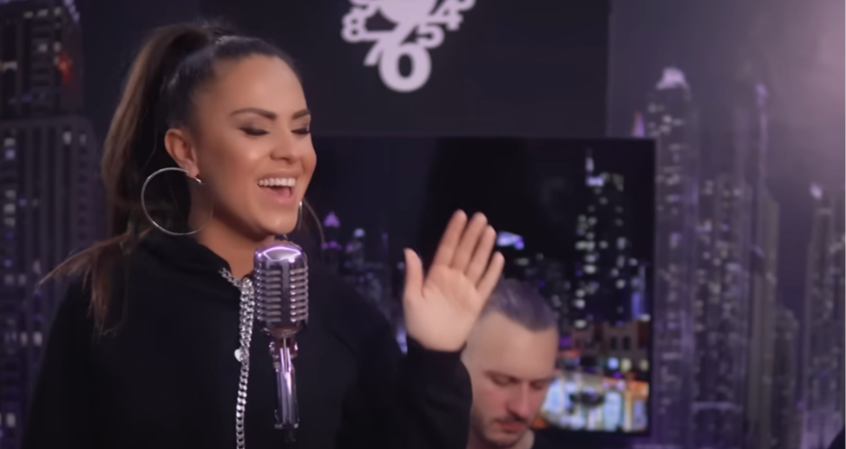 Poznata pjevačica progovorila o odnosu sa ocem: Branio mi je da pjevam