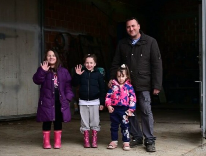 Ovo je porodica koja je povrijeđena u saobraćajci kod Teslića (VIDEO)