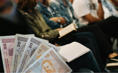 Kako studenti u Srpskoj žive sa stipendijama od 100 KM? Univerzitetski profesor predlaže jednostavno rješenje