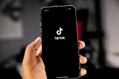 TikTok pod lupom: Evropska Unija zabrinuta posljedicama aplikacije