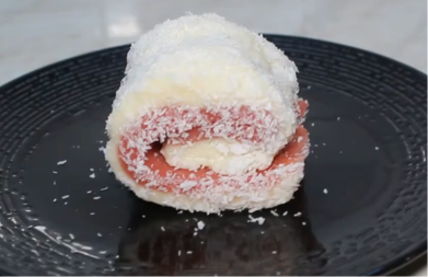 Ovaj kolač svi traže: Sultan sarma s plazmom i malinama osvojiće i one koji nisu ljubitelji slatkiša