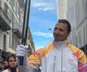 Legendani Ibrahimović ponio baklju na otvaranju ZOI 2026 (VIDEO)