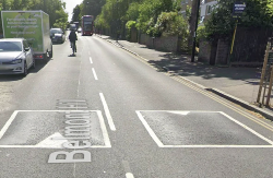 Nazivaju ih "socijalistički ležeći policajci": Evo šta označava ova pojava u saobraćaju Engleske