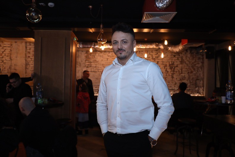 Stravično! Poznati pjevač otet u Beogradu