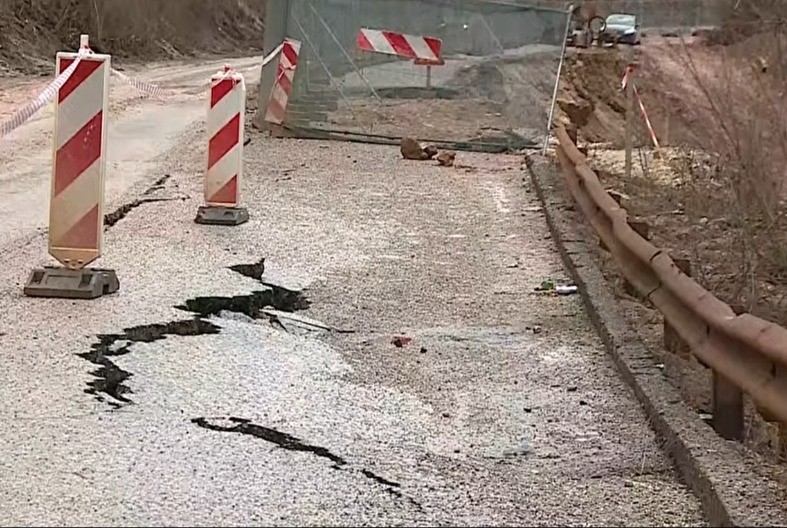 Potrebna hitna sanacija mosta i klizišta na putu Foča–Trnovo