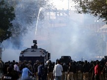 Haos u Pakistanu: Antiamerički protesti odnijeli 20 života