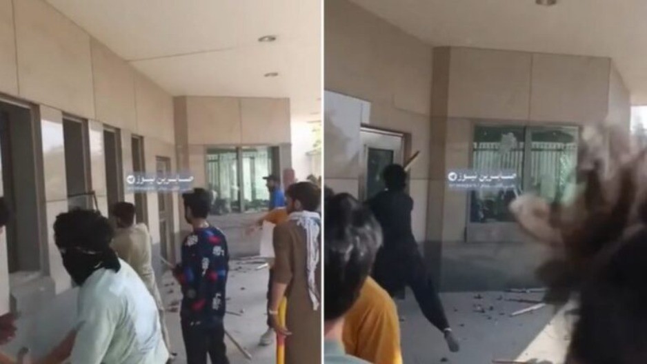 Krvavi protesti: Demonstranti upali u američki konzulat, ima mrtvih