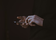 Prevara preko društvenih mreža: Obećavao zaradu na zlatu, uzeo desetine hiljada maraka