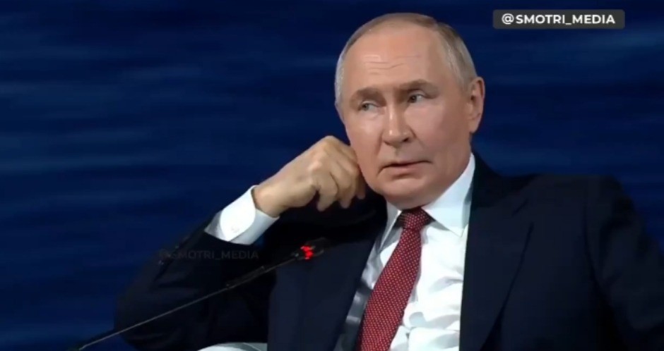 Putin razgovarao sa Pezeškijanom: Podržava što bržu deeskalaciju sukoba