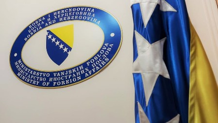 Svijet gori, MIP se češlja: Građani BiH bez upozorenja za rizične zemlje