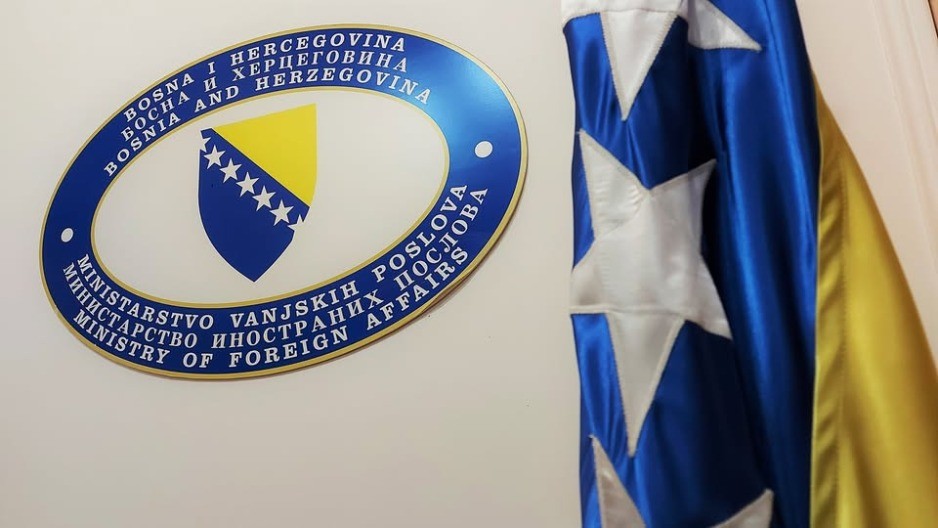 Svijet gori, MIP se češlja: Građani BiH bez upozorenja za rizične zemlje