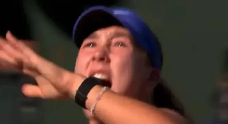 Haos u Indijan Velsu: Šampionka izazvala skandal nakon poraza (VIDEO)