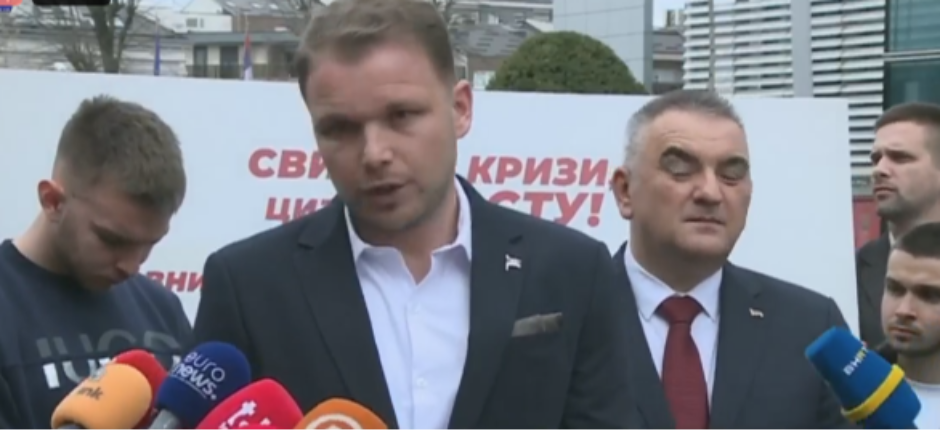 Zainteresovan i premijer: Stanivuković drži pres o kontroli cijena, iz Vlade izašli da čuju o čemu je riječ (VIDEO)