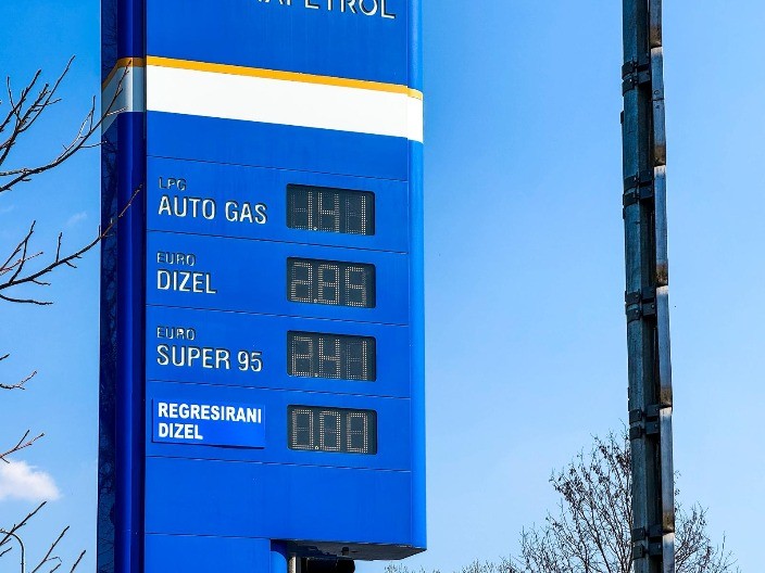 Alarm na energetskim tržištima: Sukob na Bliskom istoku gura cijene nafte u nebo