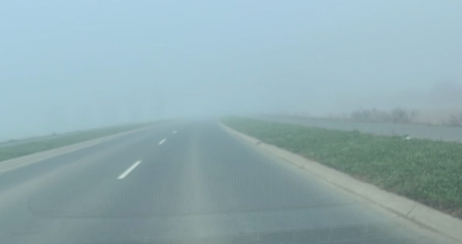 Vozači, oprez: Gusta magla na ovoj dionici puta (VIDEO)