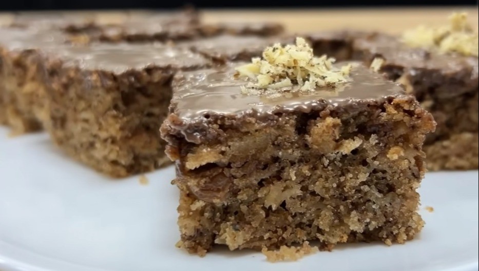 Posni kolač sa orasima i medom po bakinom receptu