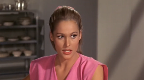 Ikona glamura i fatalna zavodnica: Ursula Andres na pragu desete decenije