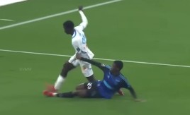 Sar u danu izgubio dvije različite utakmice identičnim rezultatom