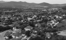 Bileća zavijena u crno: Preminuo student nakon pada sa četvrtog sprata