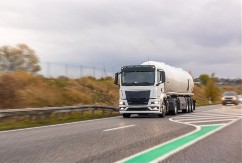 Protesti prevoznika: Ni cisterne sa gorivom neće moći preko granice