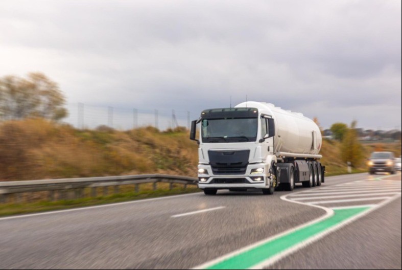 Protesti prevoznika: Ni cisterne sa gorivom neće moći preko granice