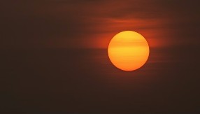 Stiže solarna plazma: Na Zemlji se očekuju umjerene do jake geomagnetne oluje