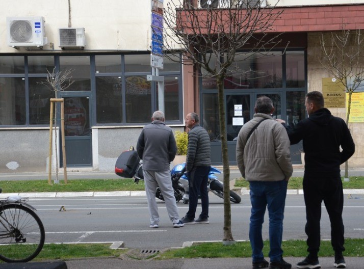 Saobraćajna nezgoda u centru Gradiške: Povrijeđen vozač motora   