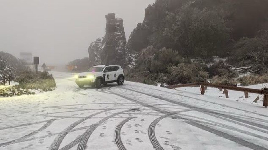 Oluja Tereza pogodila Tenerife: Proglašeno vanredno stanje (VIDEO)