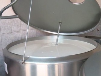 Stabilan izvoz i pad uvoza mlijeka i mliječnih proizvoda