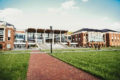 Ponovo grafiti mržnje kod škole Savski gaj