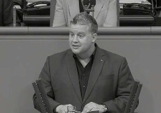 Poznati političar preminuo na skijaškoj stazi, nije mu bilo spasa